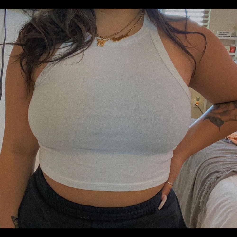 White crop top